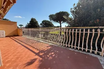 Villa Plurifamiliare in vendita, Viale delle Peonie, Sabaudia