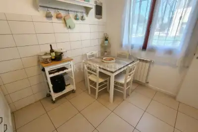 Villa in vendita, Via Luigi Cherubini, Roma