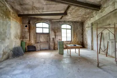 Magazzino in vendita, Via F. Turati, Luino