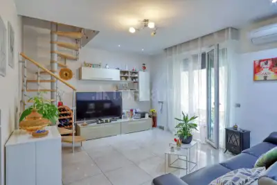 Casa in vendita, Via Luino, Lavena Ponte Tresa