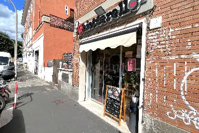 Negozio in vendita, Via Gaetano Rappini, Roma