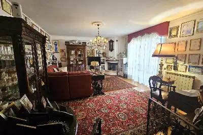 Villa in vendita, Via A. Volta, Solbiate con Cagno