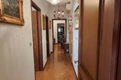 Casa in affitto, Via dell'Indipendenza, Bologna