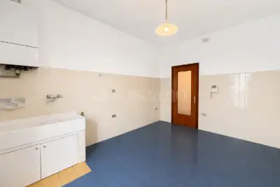 Casa in vendita, Via Fratta, Verona