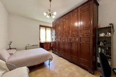 Casa in vendita, Piazza Enrico Chiaradia, Milano