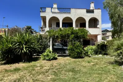 Villa in vendita, Via dello Jonio, Aci Catena