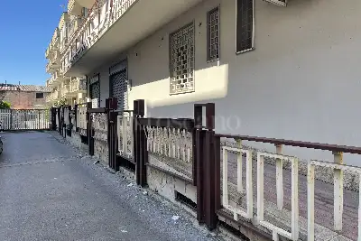 Negozio in affitto, Via Leonardo da Vinci, Scafati