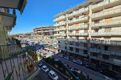 Casa in vendita, Via Francesco Morosini, Napoli
