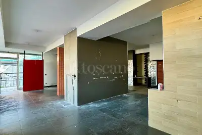 Negozio in affitto, Via Paolo IV Carafa, Avellino