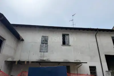 Casa in vendita, Via Milano, Landriano