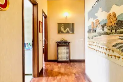 Villa in vendita, Via Fratelli Rosselli, Lograto