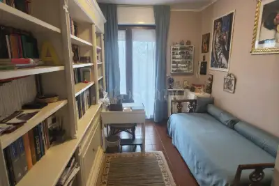 Casa in vendita, Via Bernard Shaw, Roma
