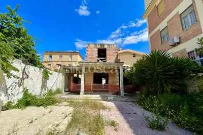 Casa Indipendente in vendita, Via Fiume, Ladispoli