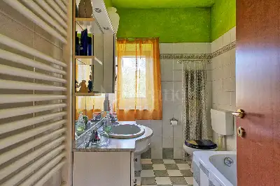 Casa Indipendente in vendita, Via Argentera, Cadegliano-Viconago