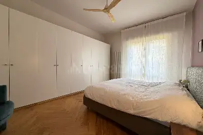 Casa in vendita, Via Galliera, Bologna