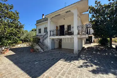 Villa Bifamiliare in vendita, Via Michele Giuliani, Martina Franca