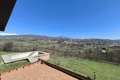 Villa in vendita, Via del Colle, Sant'Eusanio Forconese