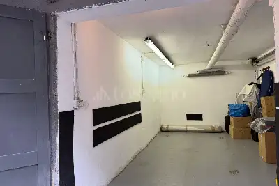 Box in vendita, Via Adeodato Ressi, Milano