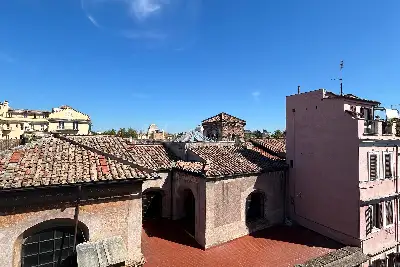 Casa in vendita, Via della Luce, Roma