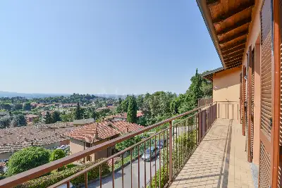 Villino a Schiera in affitto, Via Cervino, Longone al Segrino