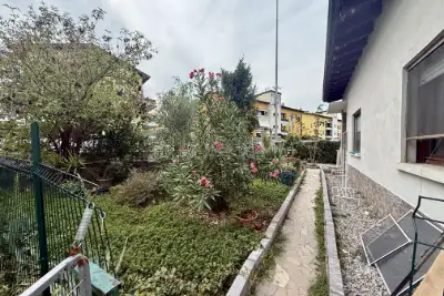 Casa Indipendente in vendita, Via Luigi Pirandello, Montichiari