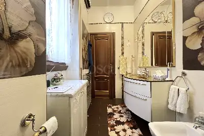 Casa in vendita, Via Ugo Falena, Roma