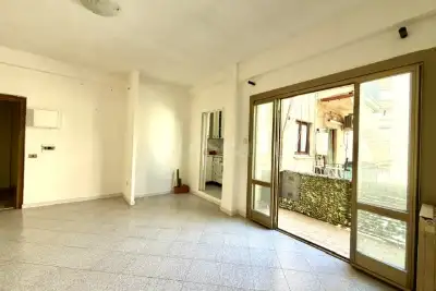 Casa in vendita, Via Tuscolana, Roma