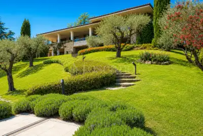 Villa in vendita, Via Alessandro Volta, Padenghe sul Garda
