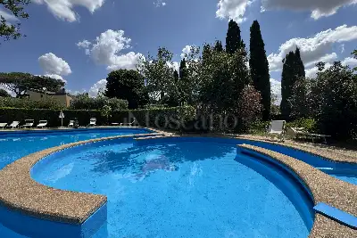 Villa in vendita, Via Appia Antica, Roma