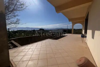 Casa Indipendente in vendita, Via Siclari Concessa, Reggio di Calabria