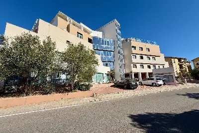 Magazzino in vendita, via Vignola 18 Olbia, Olbia