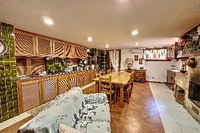 Villa in vendita, Via Luna e Sole 70, Sassari