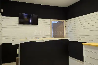 Negozio in vendita, Via Don Giovanni Bosco, Caserta