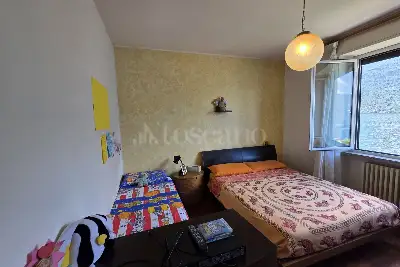 Casa in vendita, Lezzeno; Loc Pescaù, Lezzeno