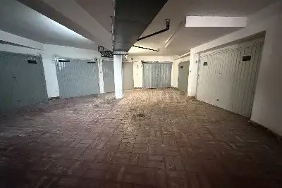 Garage in vendita, Via Antonello da Messina, Aci Castello