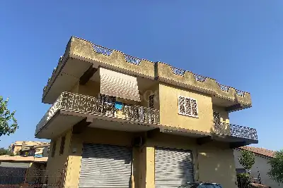 Negozio in vendita, Via Verzino, Roma