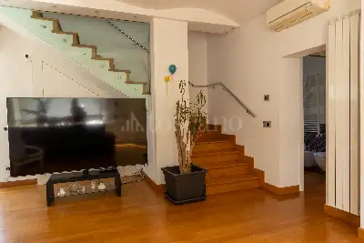 Villino a Schiera in vendita, VIALE XXI APRILE 16, Latina