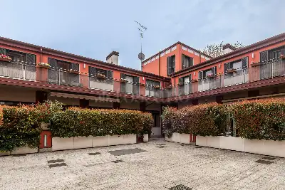 Casa in vendita, Via Lodovico Il Moro, Milano