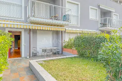 Casa in vendita, Via G. Marconi, Padenghe sul Garda