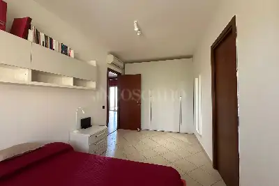 Casa in vendita, Via S. Chiarello 28 , Latina