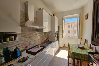 Casa in vendita, Via Tuscolana, Roma