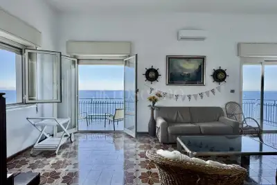 Casa in vendita, Via Acqua del Ferro, Acireale