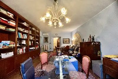 Casa in vendita, Via Garibaldi, Desenzano del Garda