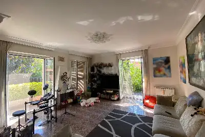 Villa Bifamiliare in vendita, Via Civate, Roma