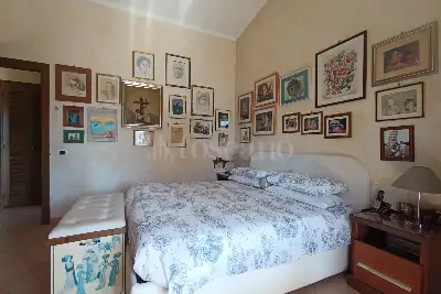 Villa Plurifamiliare in vendita, Viale della Stazione, Anzio