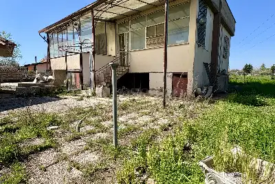 Casa Indipendente in vendita, Via Vico Nel Lazio, Nettuno