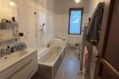 Villa in vendita, Via Milite Ignoto, Robecchetto con Induno