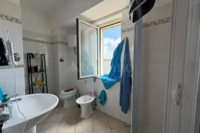 Capannone in vendita, Via Aldo Moro, Ladispoli