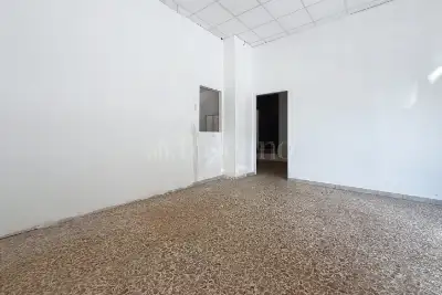 Negozio in affitto, Via Claudio Fermi, Sassari