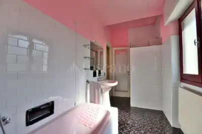 Villa Bifamiliare in vendita, Via Timavo, Como
